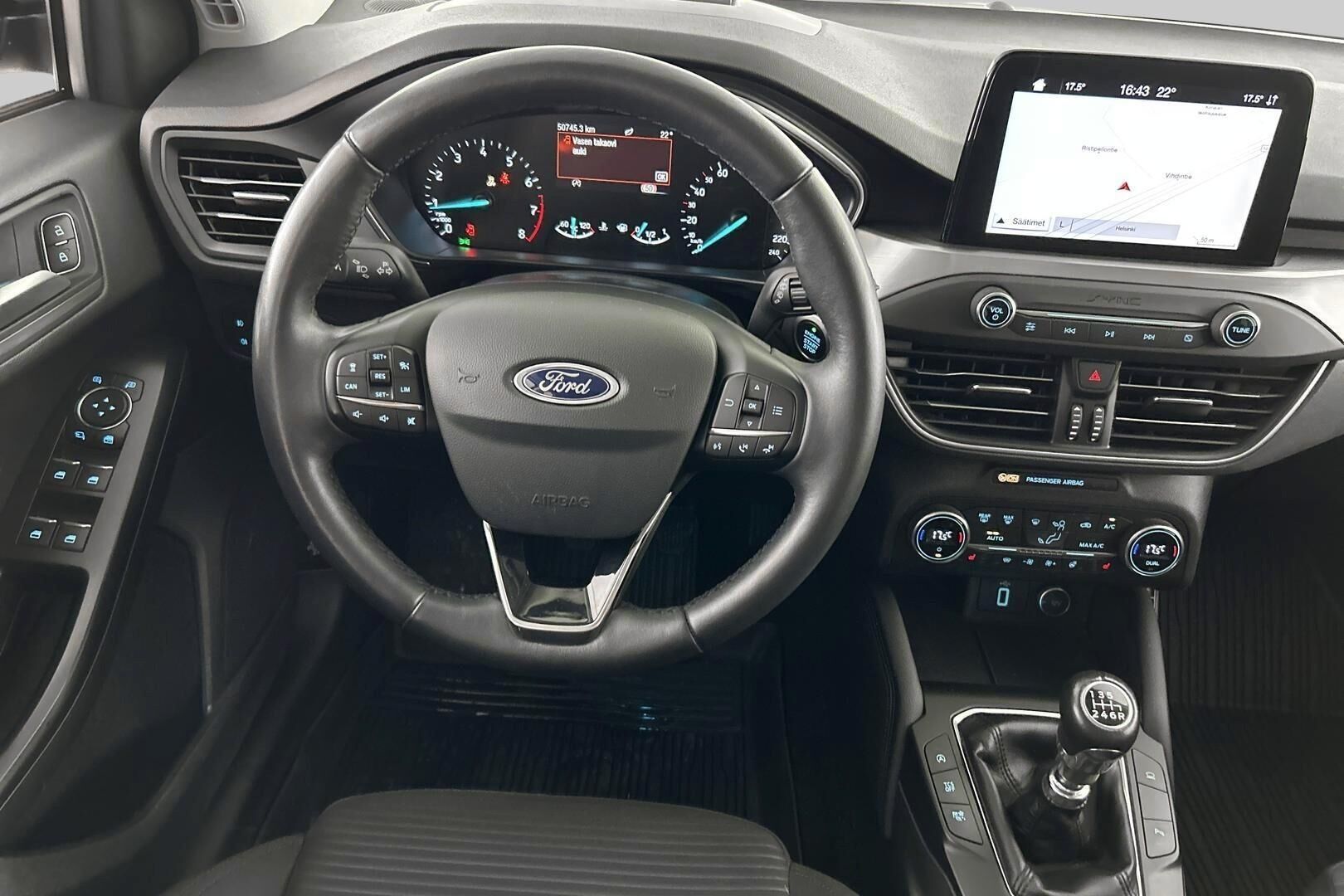 Ford Focus iso kuva 32