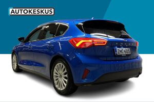 Ford Focus esikatselu 21
