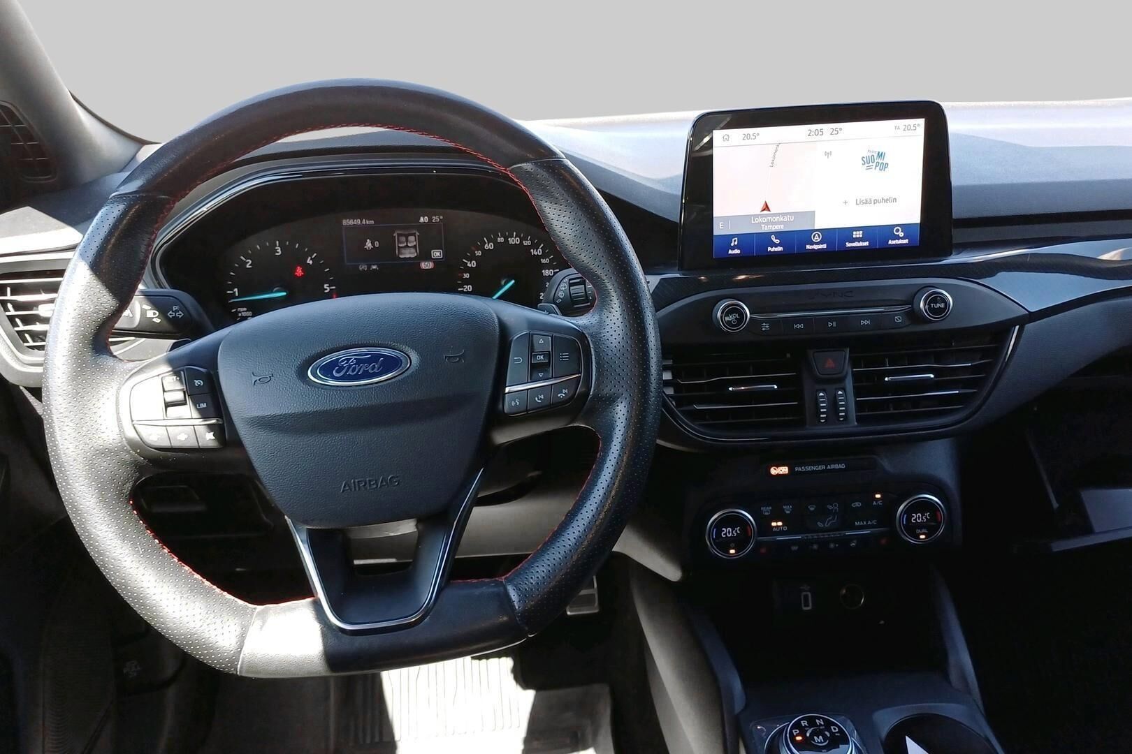Ford Focus iso kuva 1