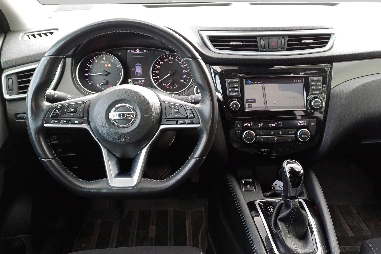 Nissan Qashqai iso kuva 1