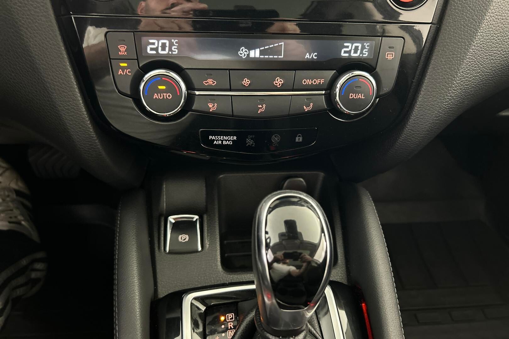 Nissan Qashqai iso kuva 13