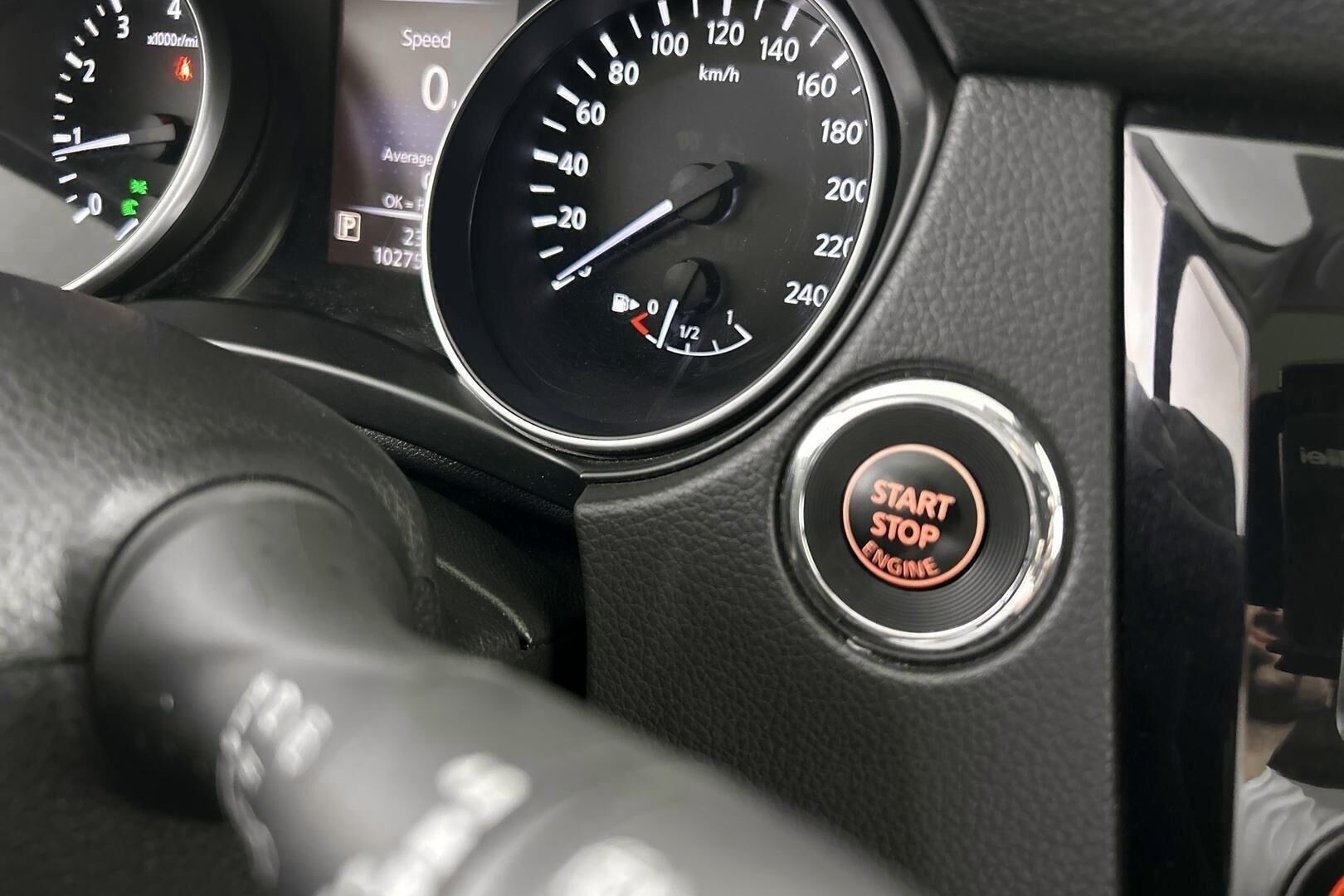 Nissan Qashqai iso kuva 15