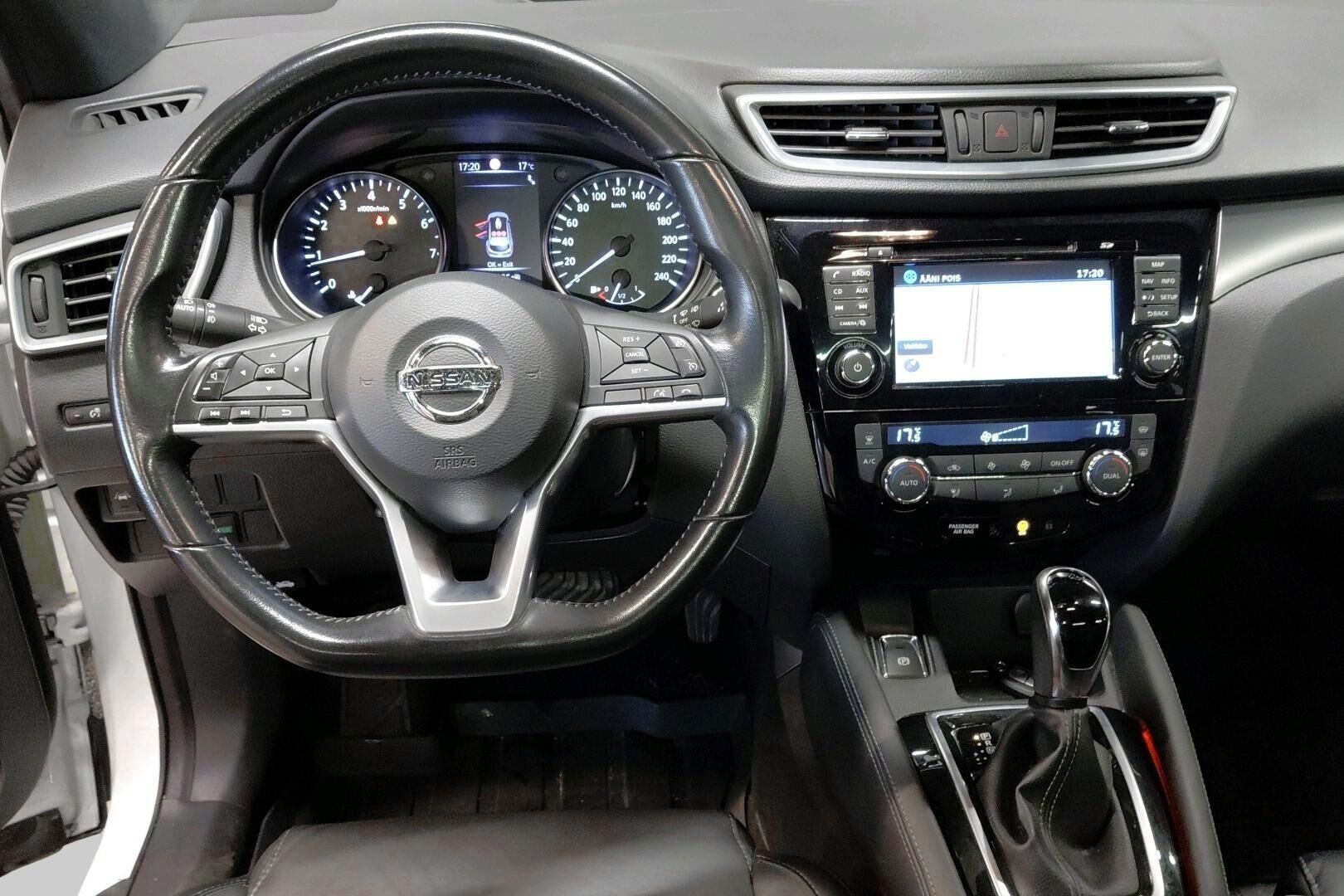 Nissan Qashqai iso kuva 1