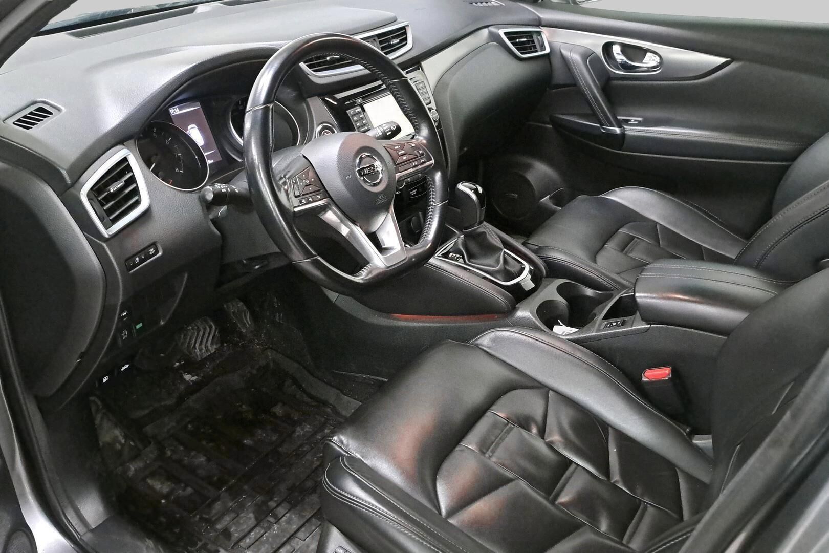 Nissan Qashqai iso kuva 2