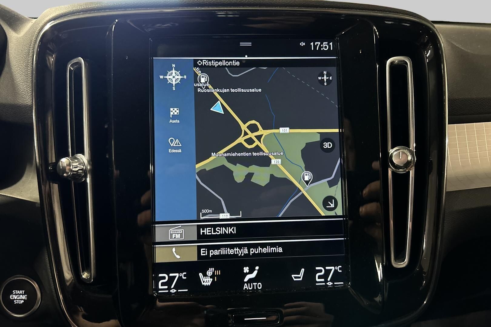 Volvo XC40 iso kuva 16