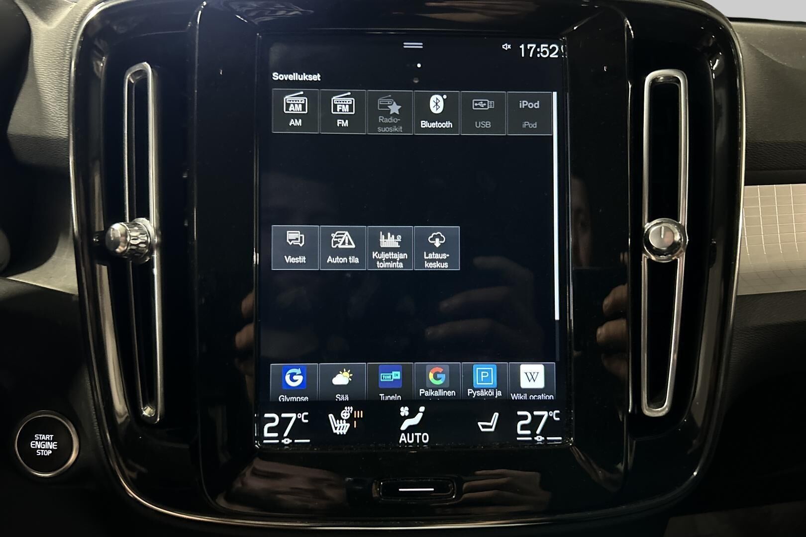 Volvo XC40 iso kuva 17