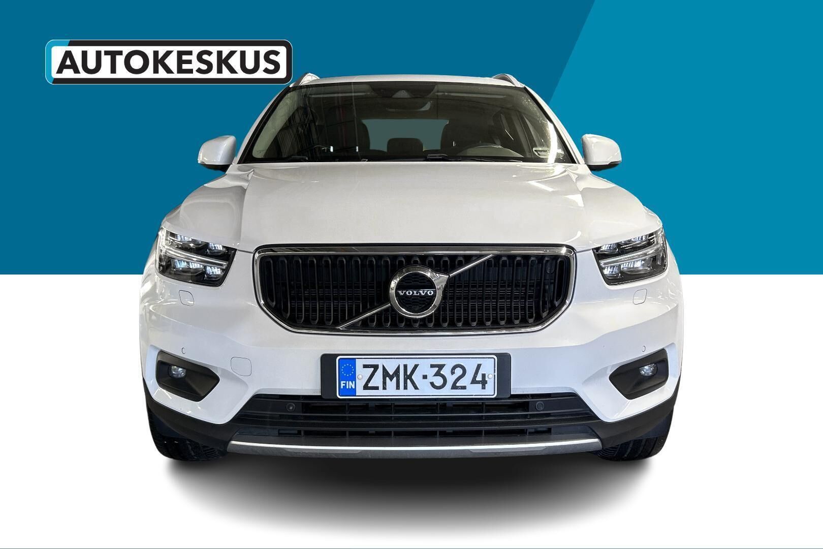 Volvo XC40 iso kuva 2