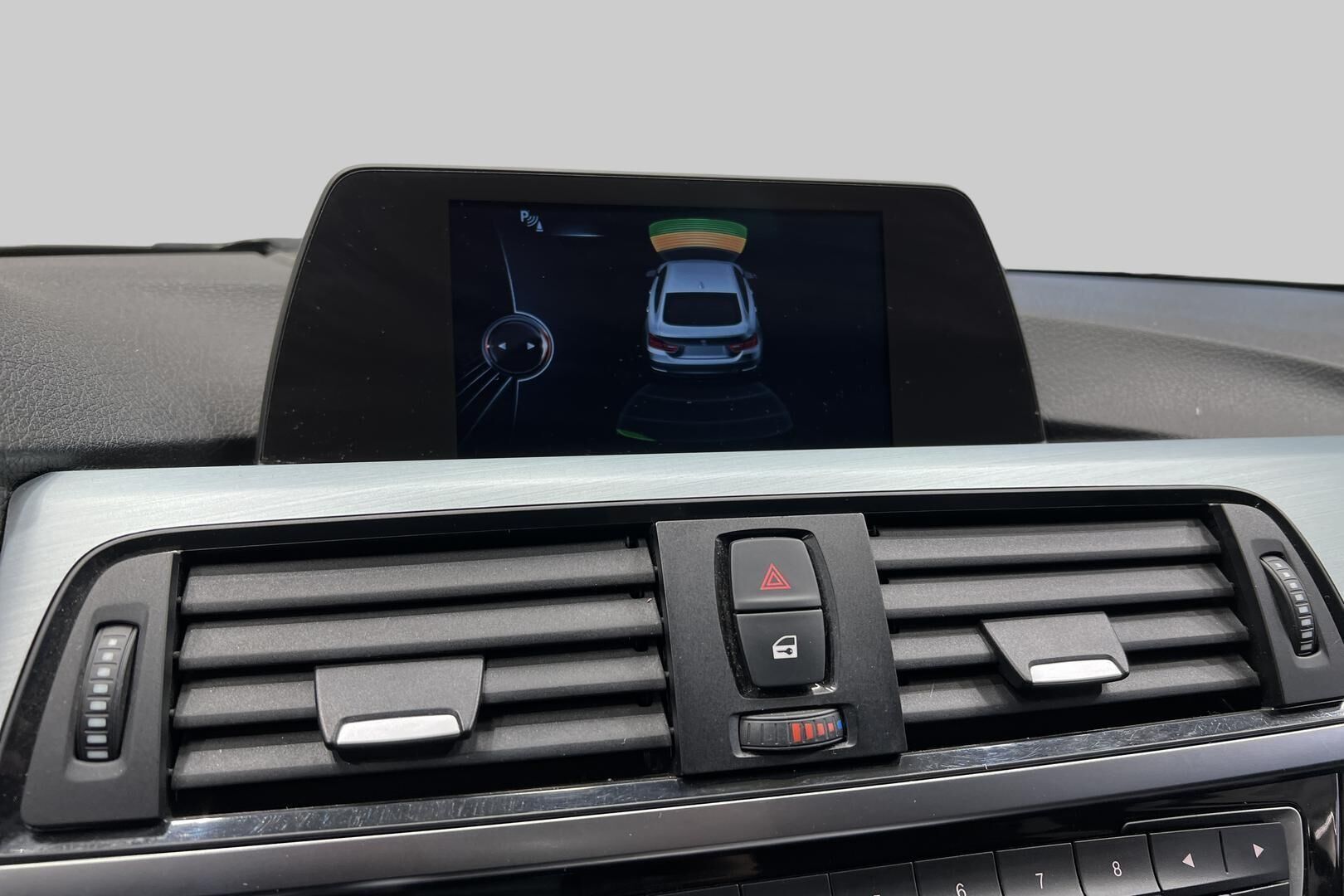 BMW 4-SARJA iso kuva 15