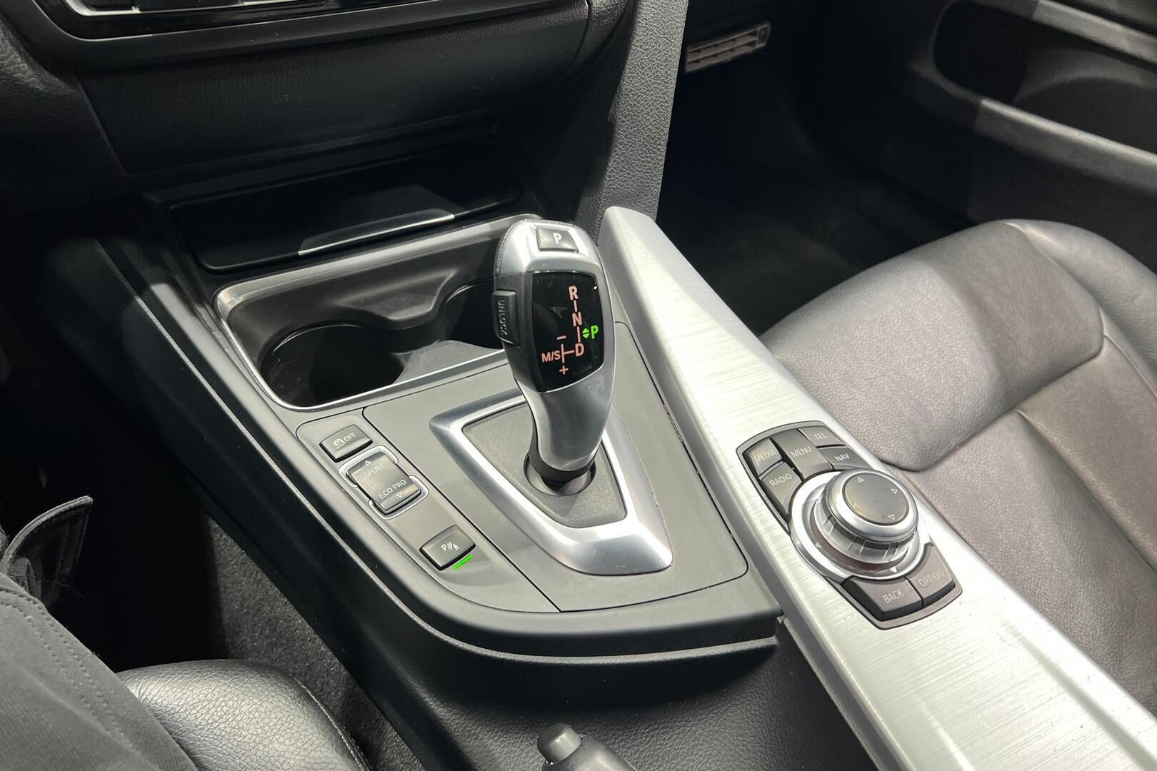 BMW 4-SARJA iso kuva 20