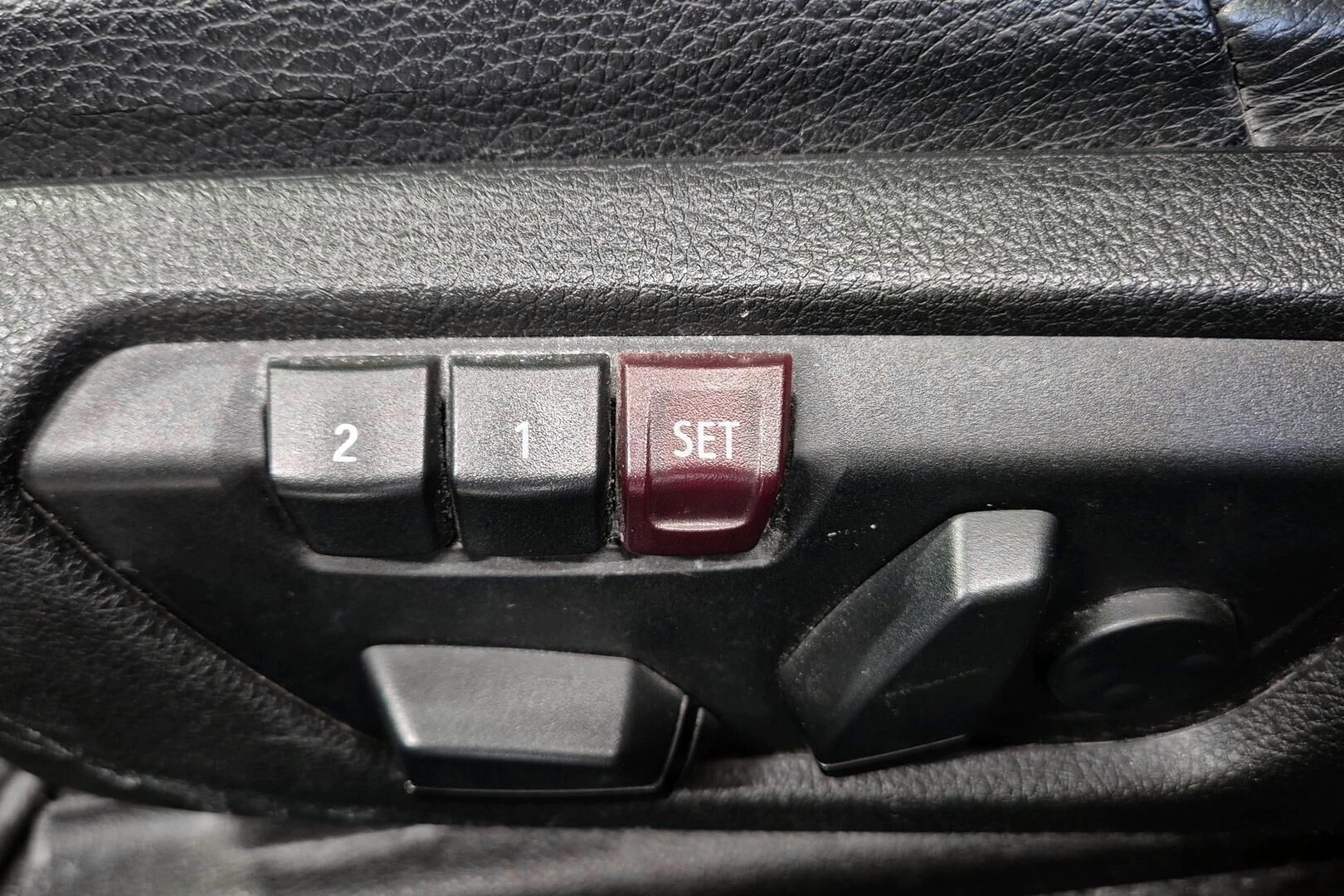 BMW 4-SARJA iso kuva 6