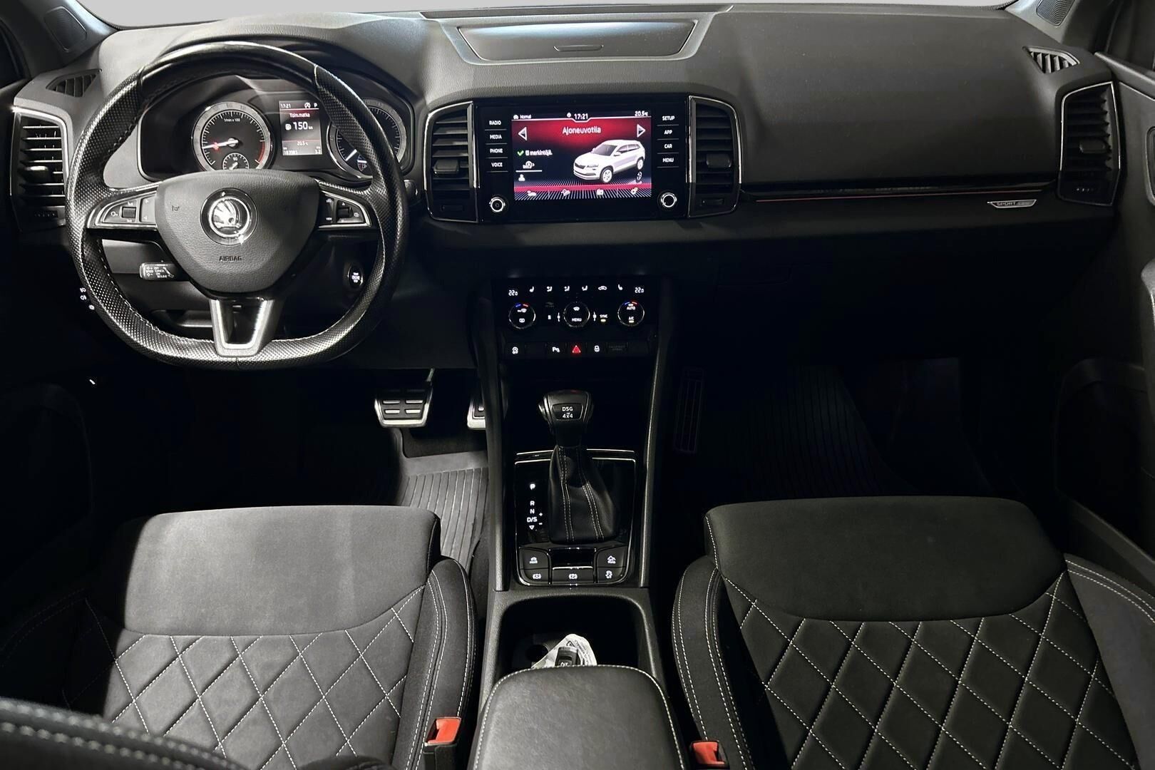 Skoda Karoq iso kuva 9
