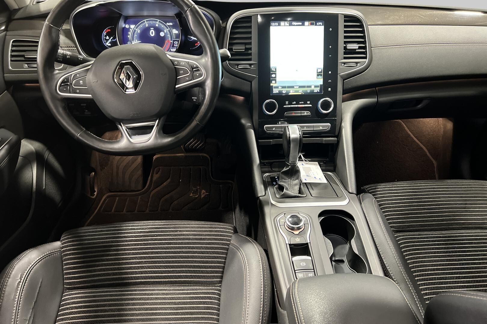 Renault Talisman iso kuva 11