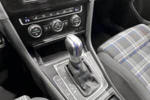 Volkswagen Golf esikatselu 14