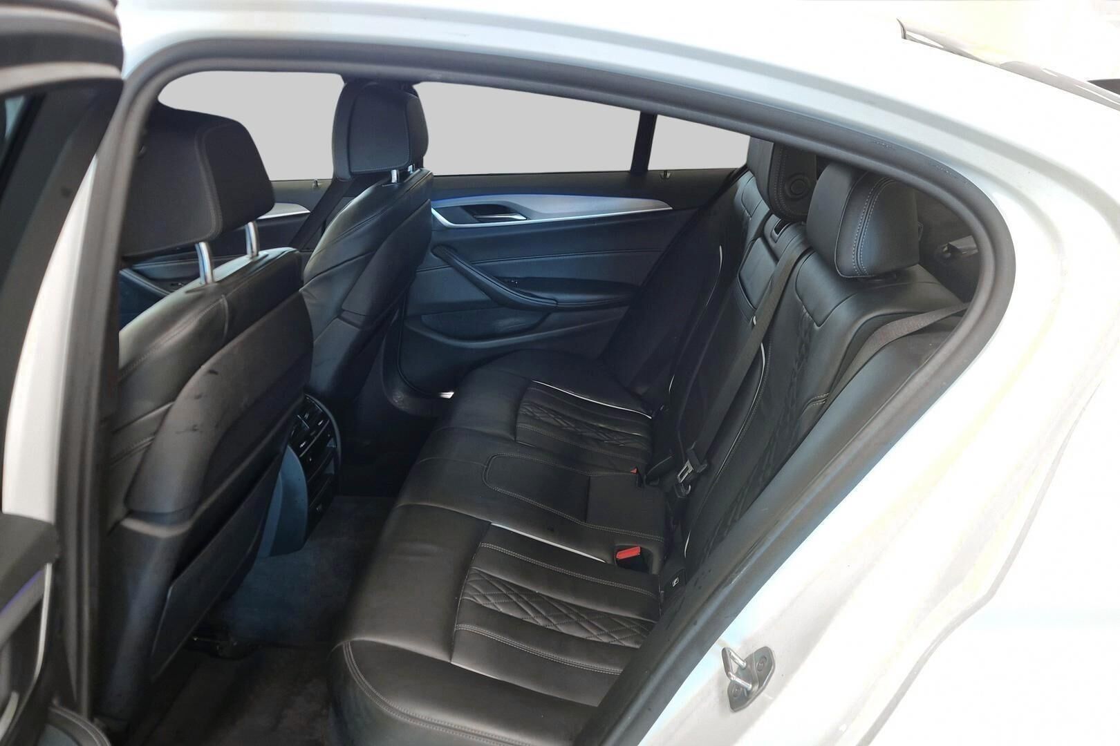 BMW 5-sarja iso kuva 8