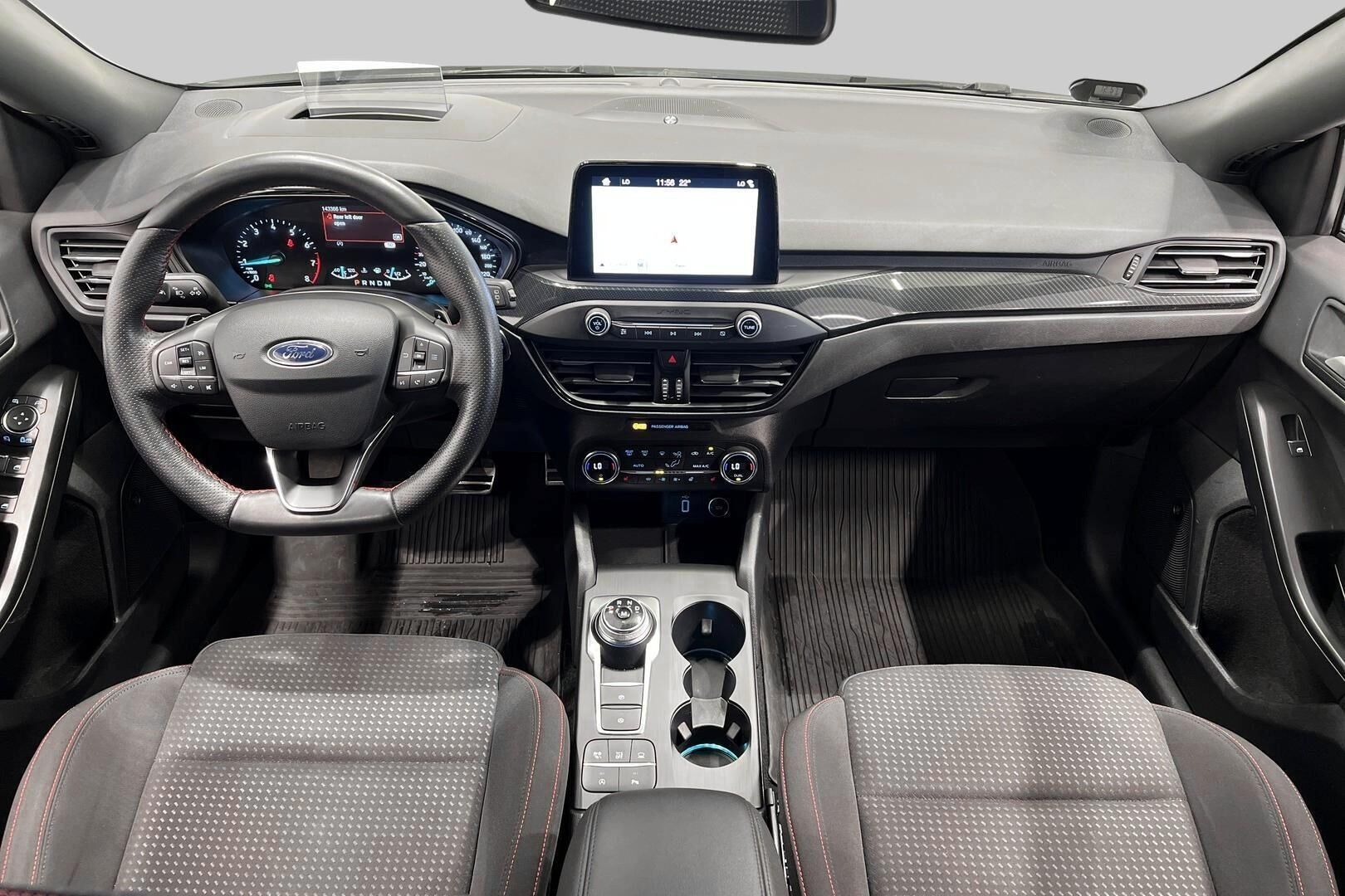Ford Focus iso kuva 10