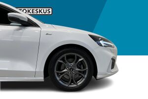 Ford Focus esikatselu 12