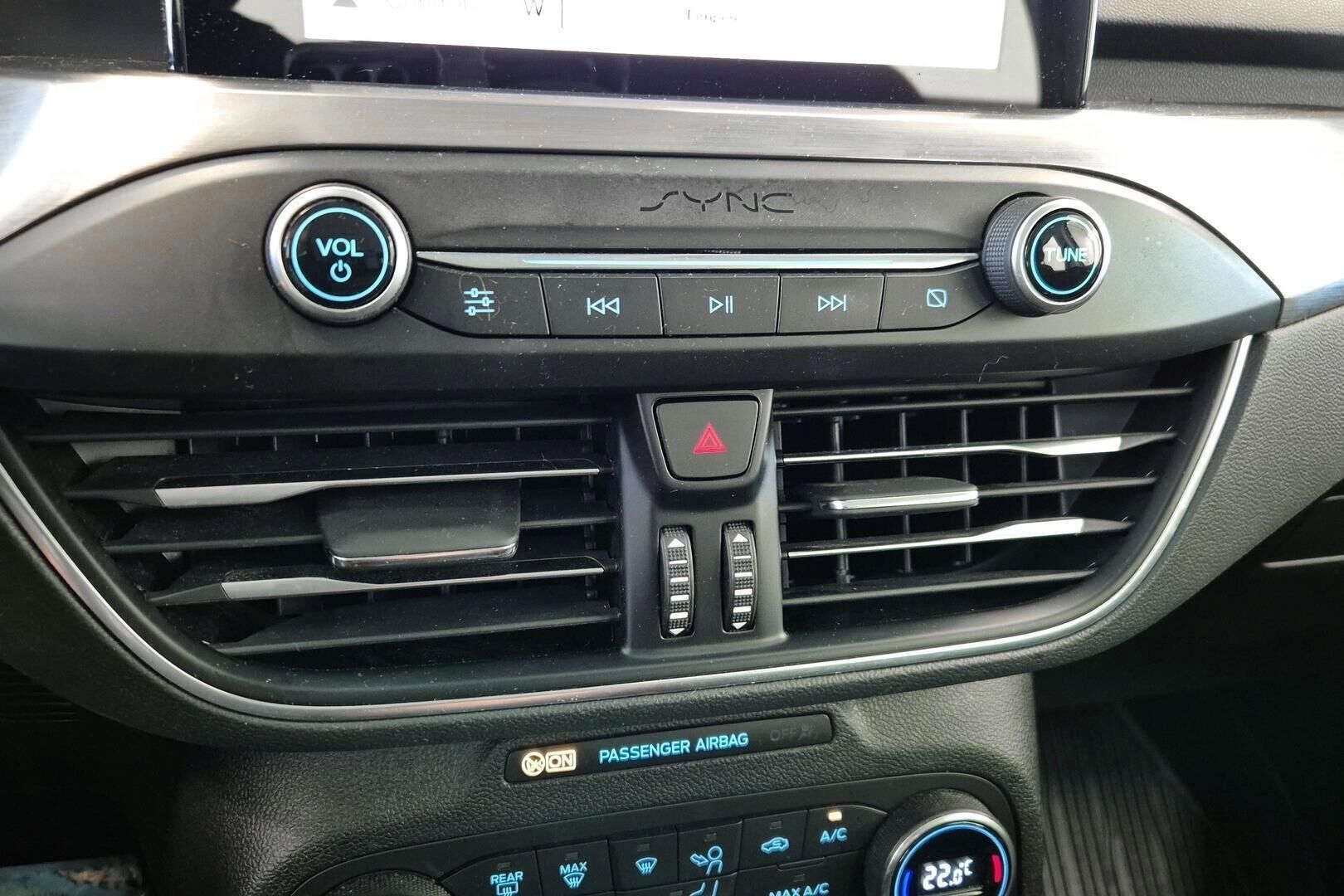Ford Focus iso kuva 22