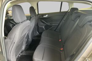 Ford Focus esikatselu 16