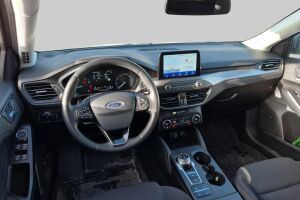 Ford Focus esikatselu 2