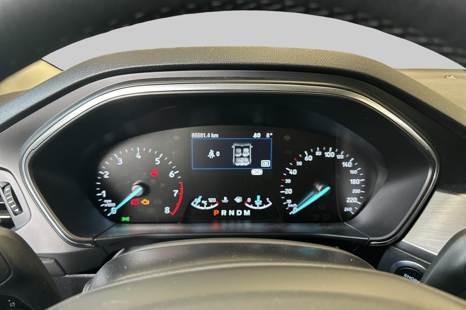 Ford Focus iso kuva 5