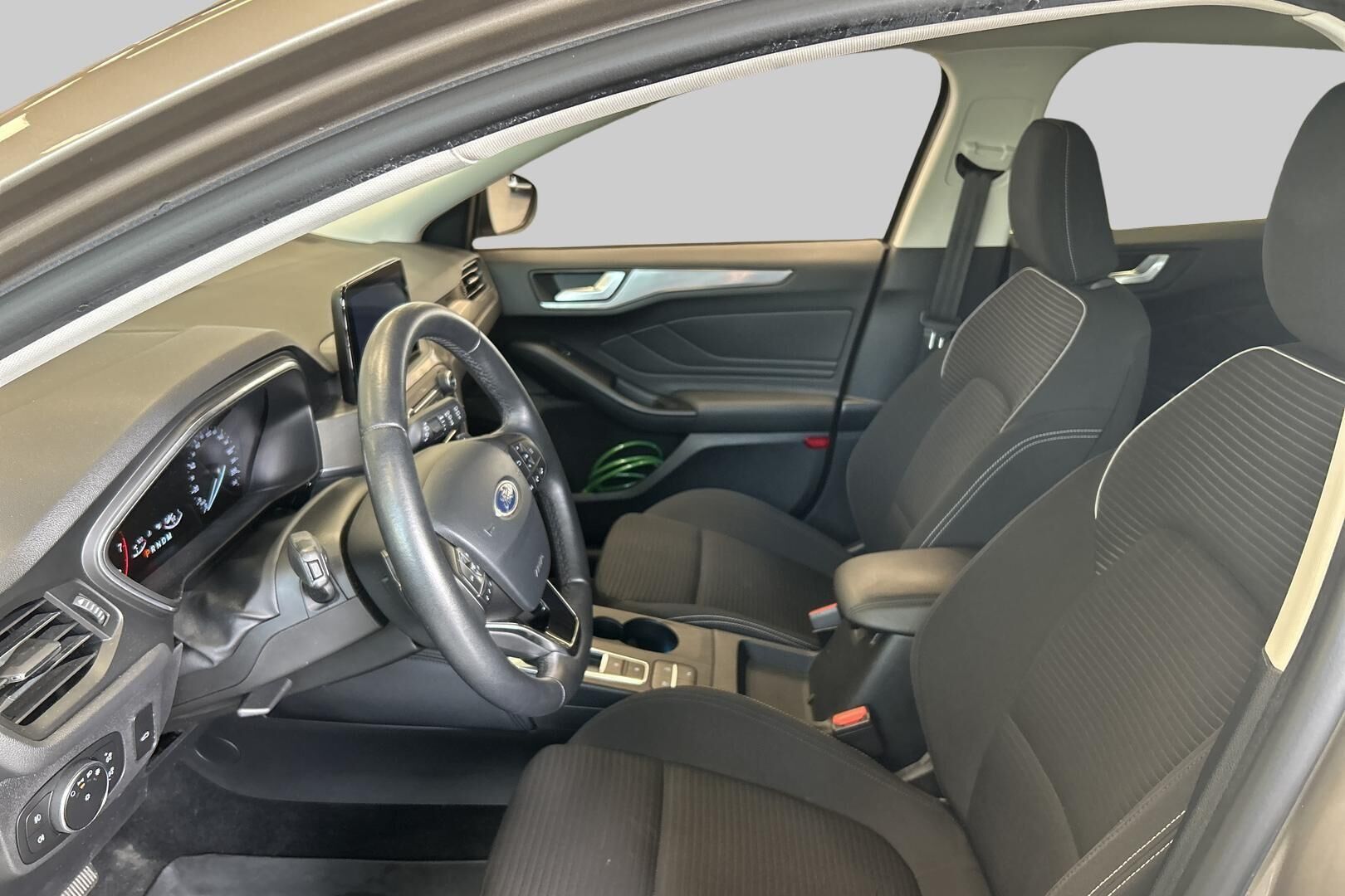 Ford Focus iso kuva 15