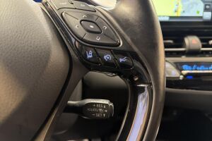 Toyota C-HR esikatselu 18