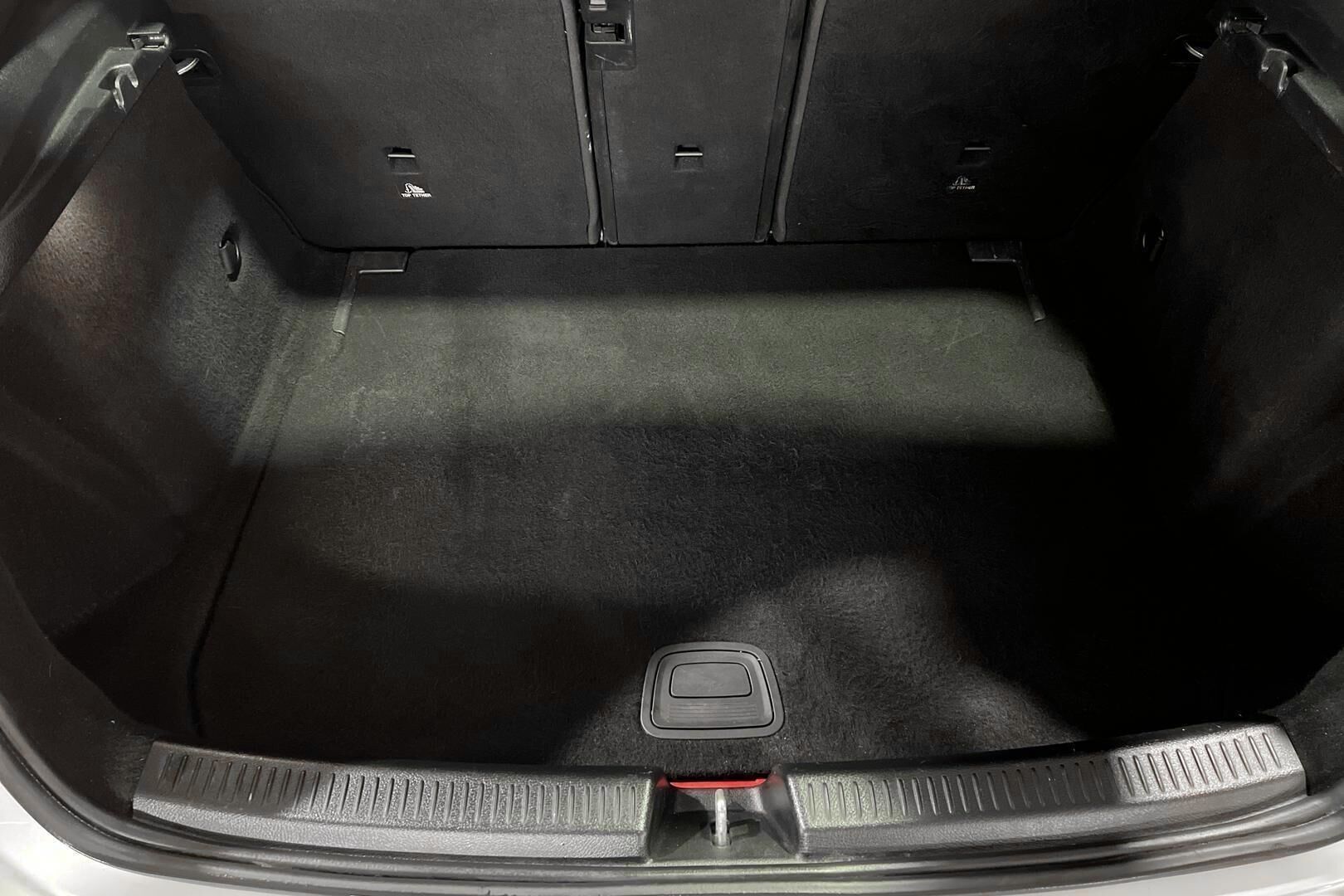 Mercedes-Benz A iso kuva 12