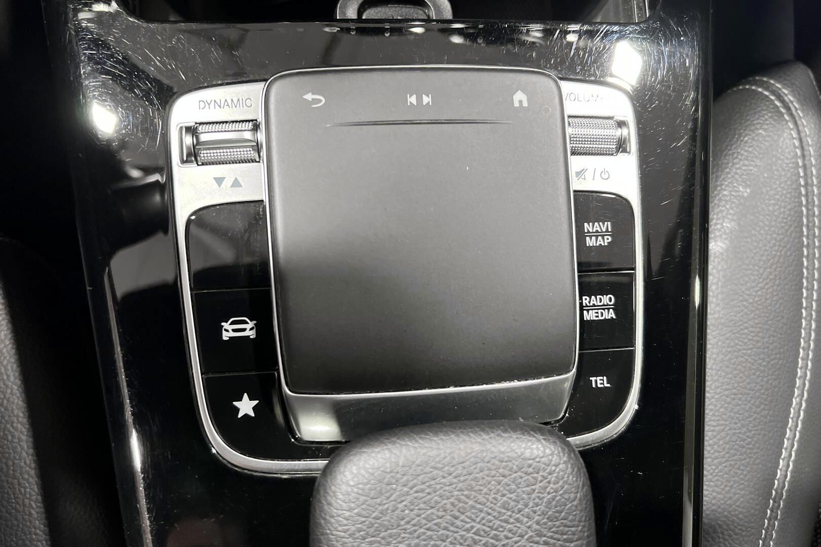 Mercedes-Benz A iso kuva 16