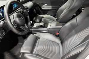 Mercedes-Benz A esikatselu 9