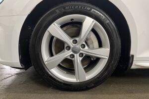 Audi A4 esikatselu 10