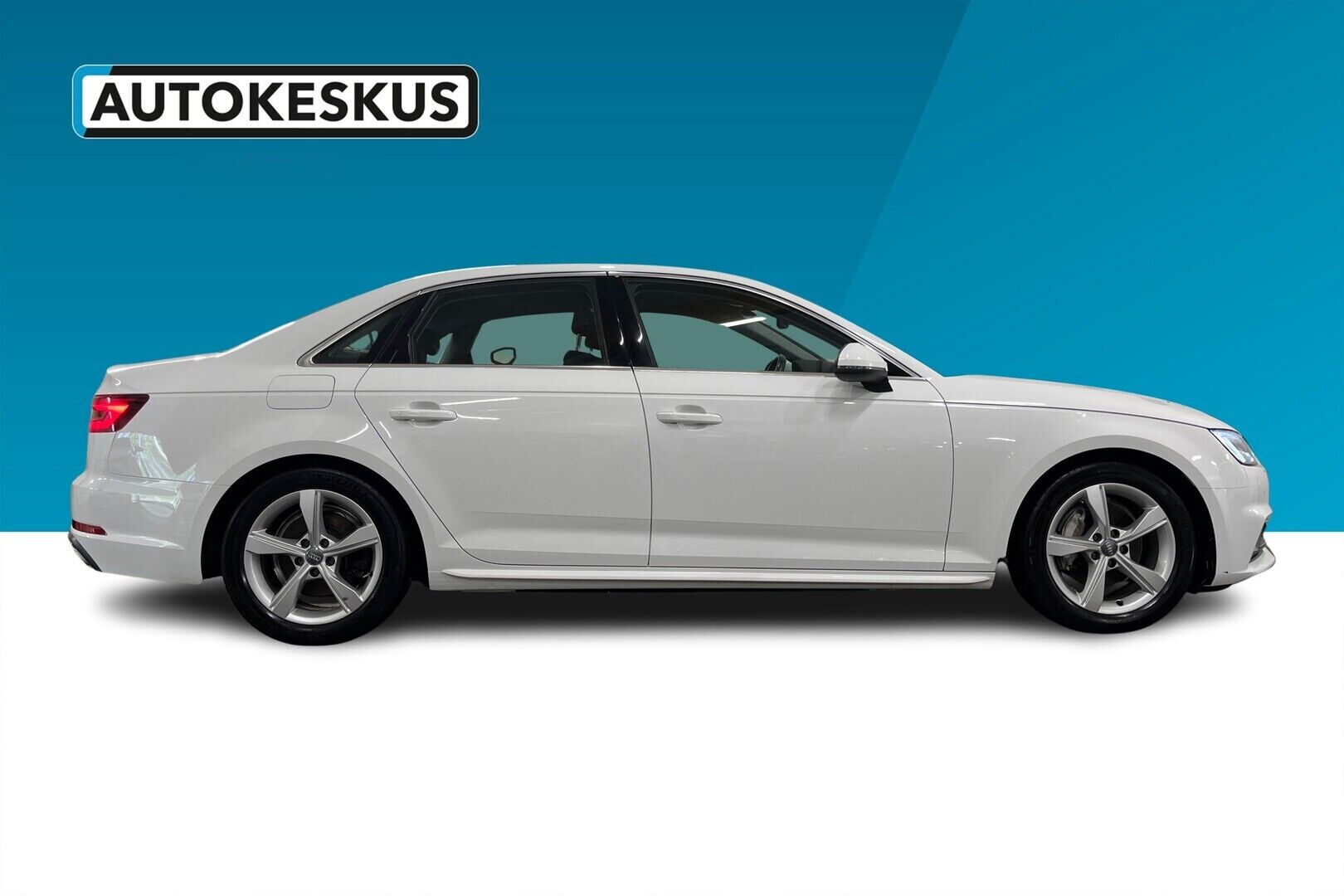 Audi A4 iso kuva 6