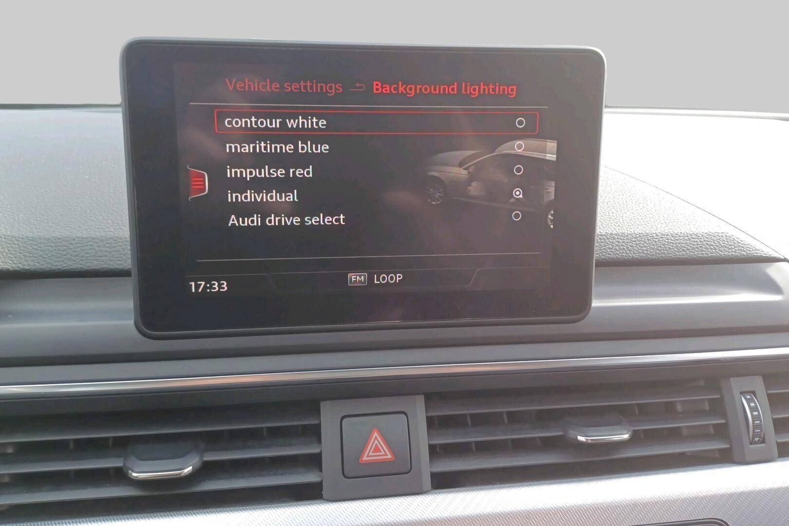 Audi A4 iso kuva 18