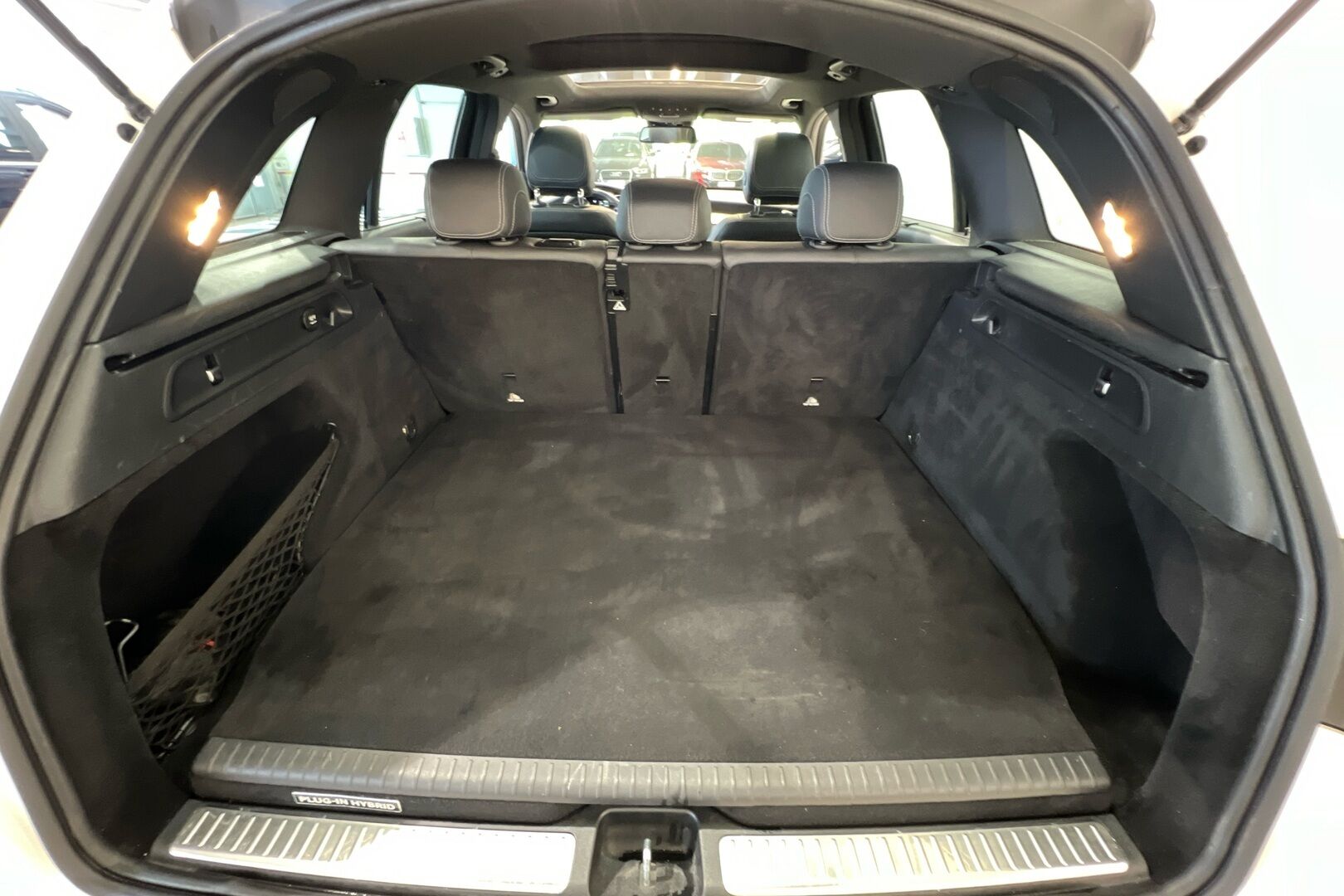 Mercedes-Benz GLC iso kuva 7
