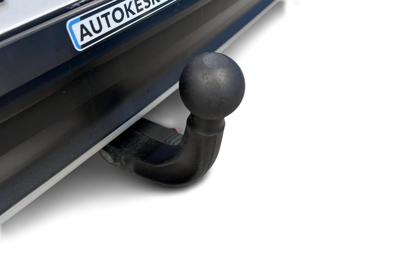 Volkswagen T-Roc iso kuva 16