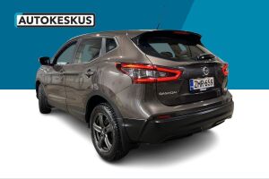 Nissan Qashqai esikatselu 7