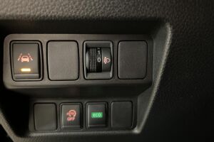 Nissan Qashqai esikatselu 17