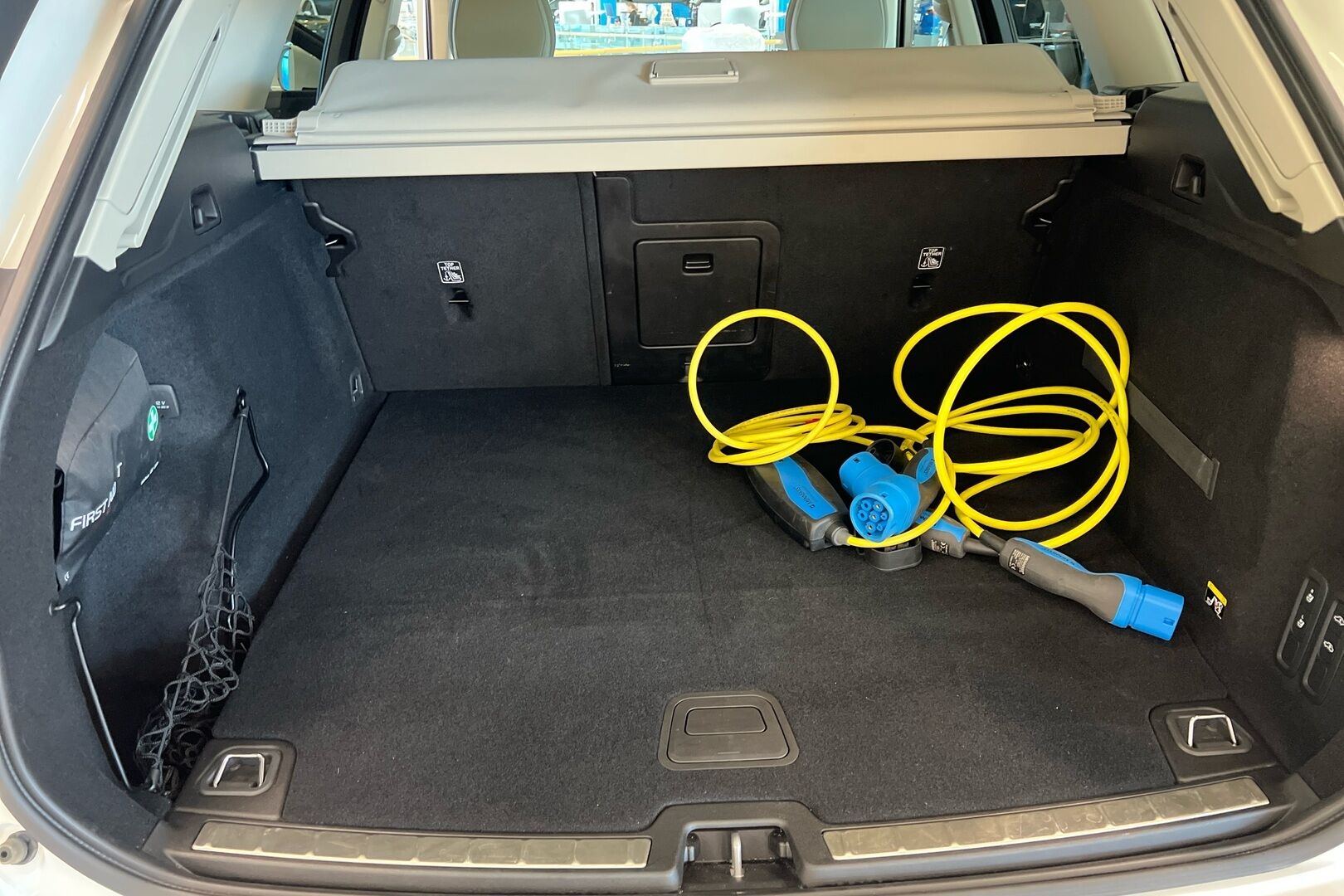 Volvo XC60 iso kuva 10