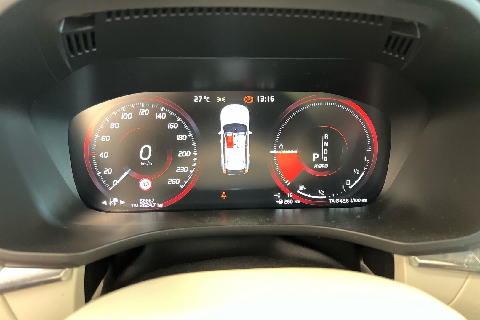 Volvo XC60 iso kuva 12