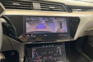 Audi e-tron esikatselu 16