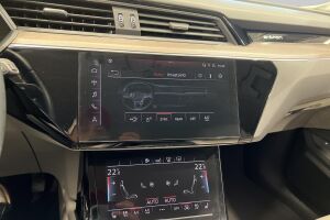 Audi e-tron esikatselu 20