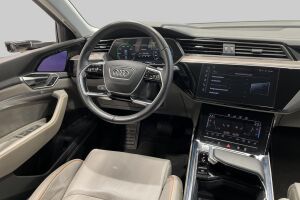 Audi e-tron esikatselu 36