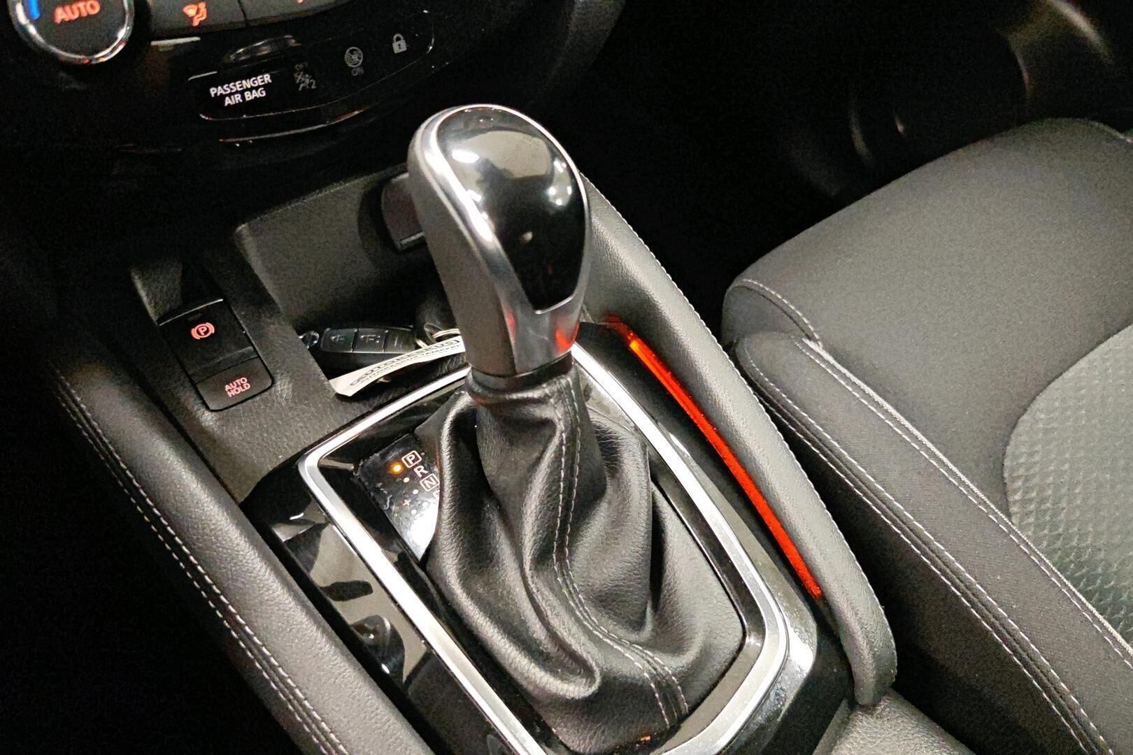 Nissan Qashqai iso kuva 23