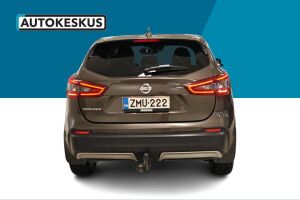 Nissan Qashqai esikatselu 6