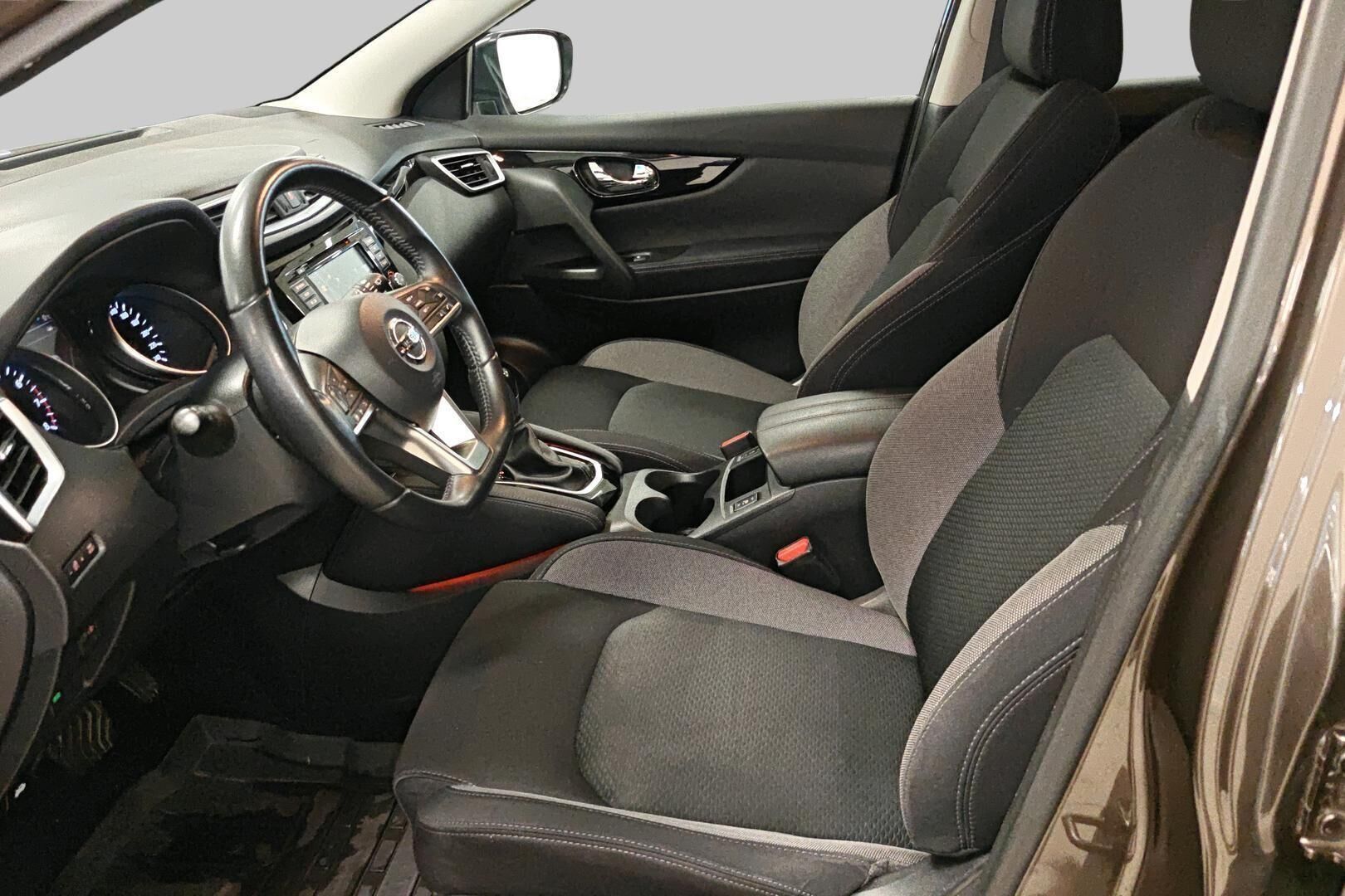 Nissan Qashqai iso kuva 22