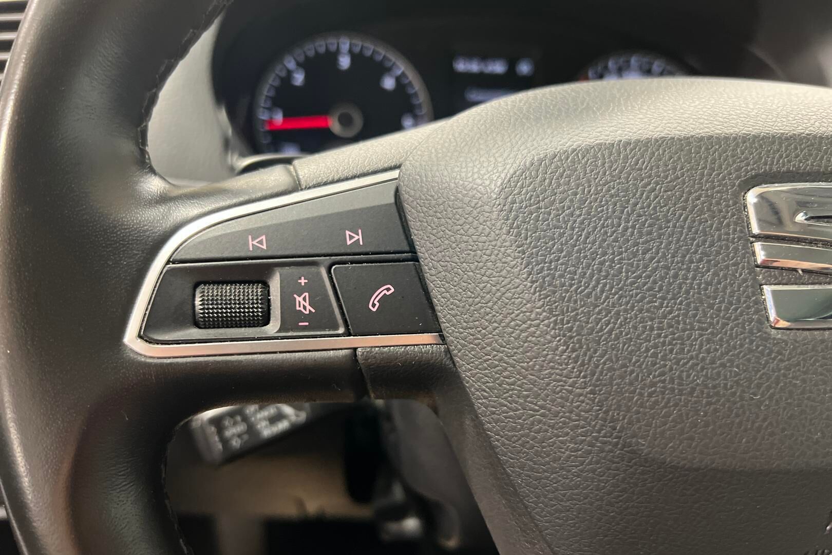 Seat Alhambra iso kuva 20