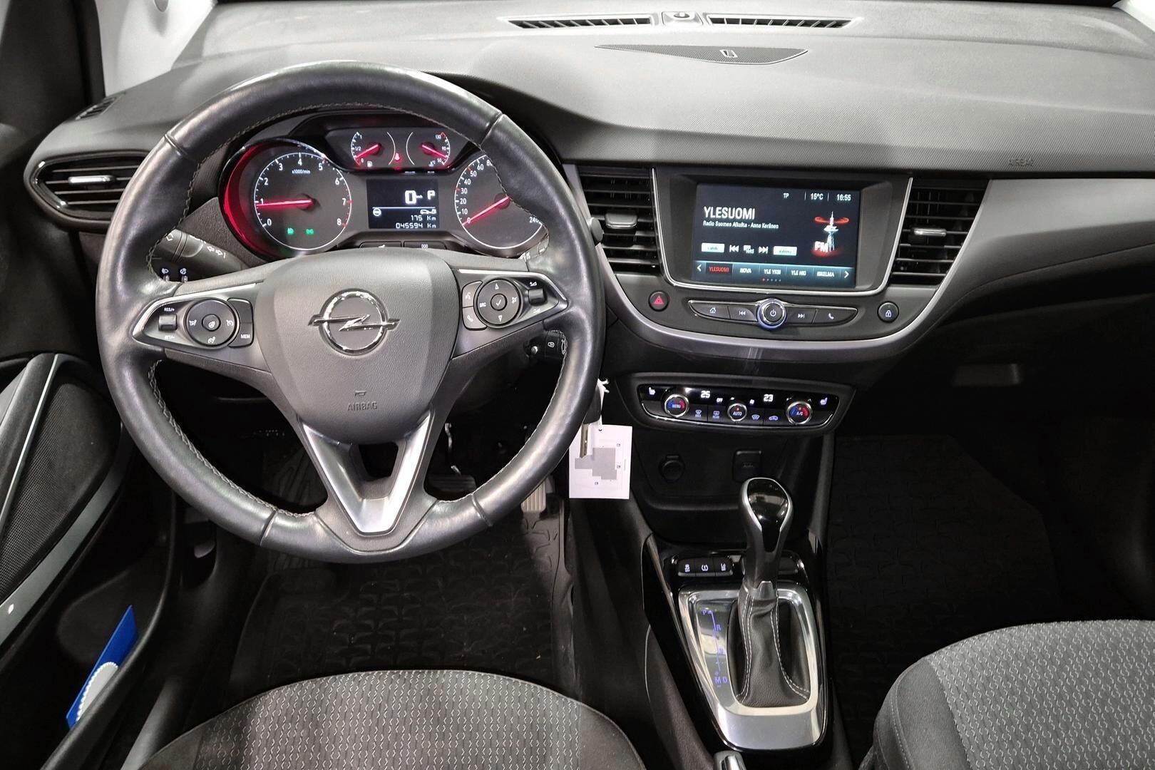Opel Crossland X iso kuva 5