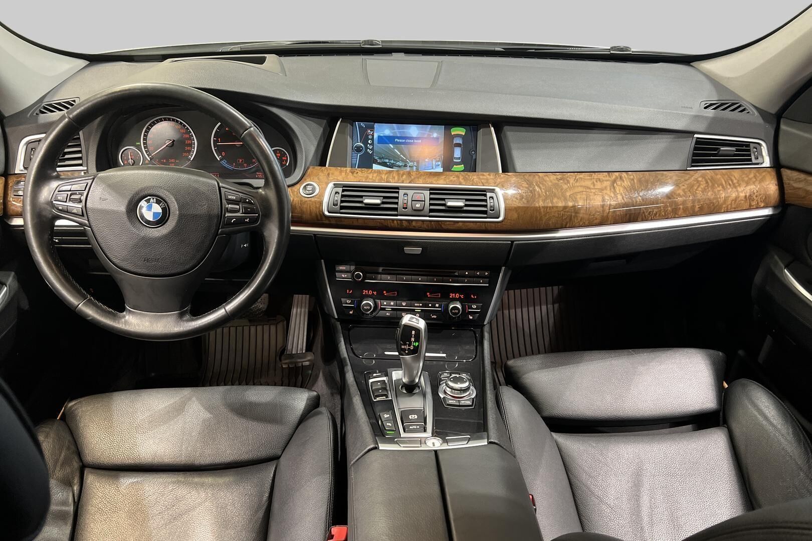 BMW 5-SARJA iso kuva 11
