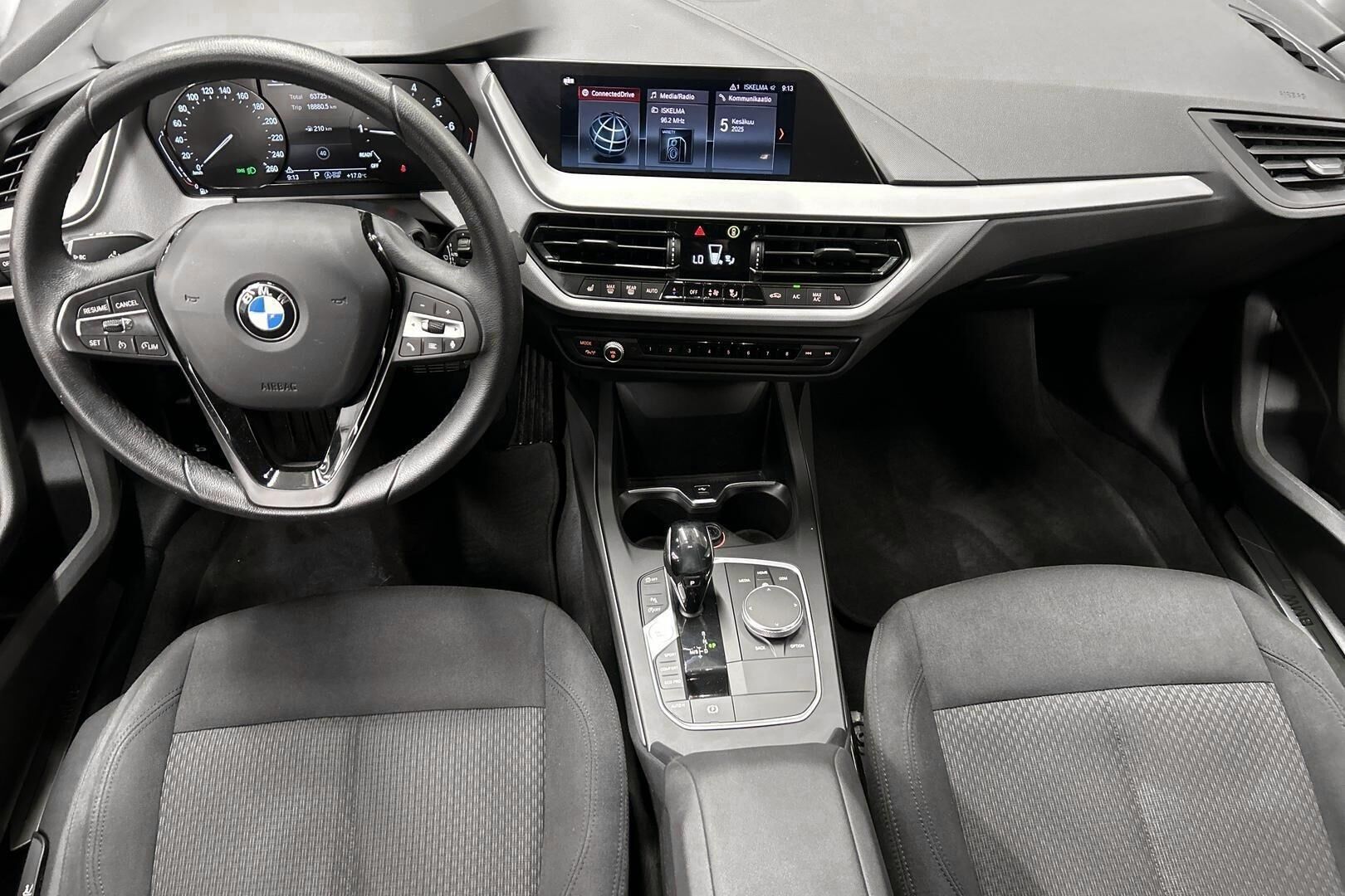 BMW 1-sarja iso kuva 10