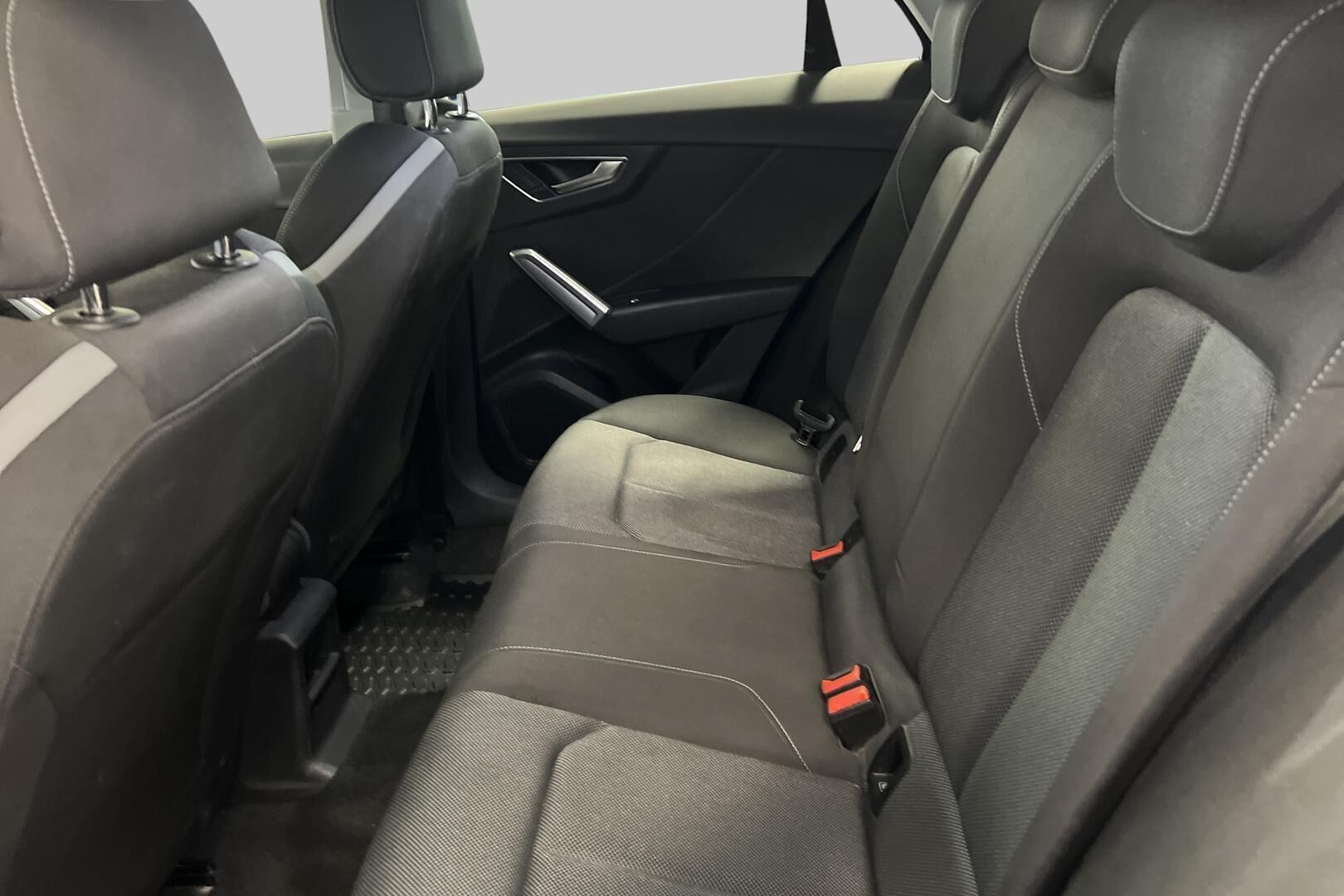 Audi Q2 iso kuva 10