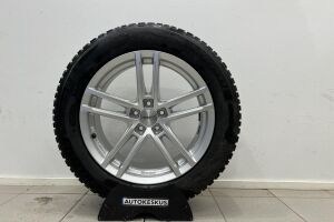 Volvo XC40 esikatselu 31